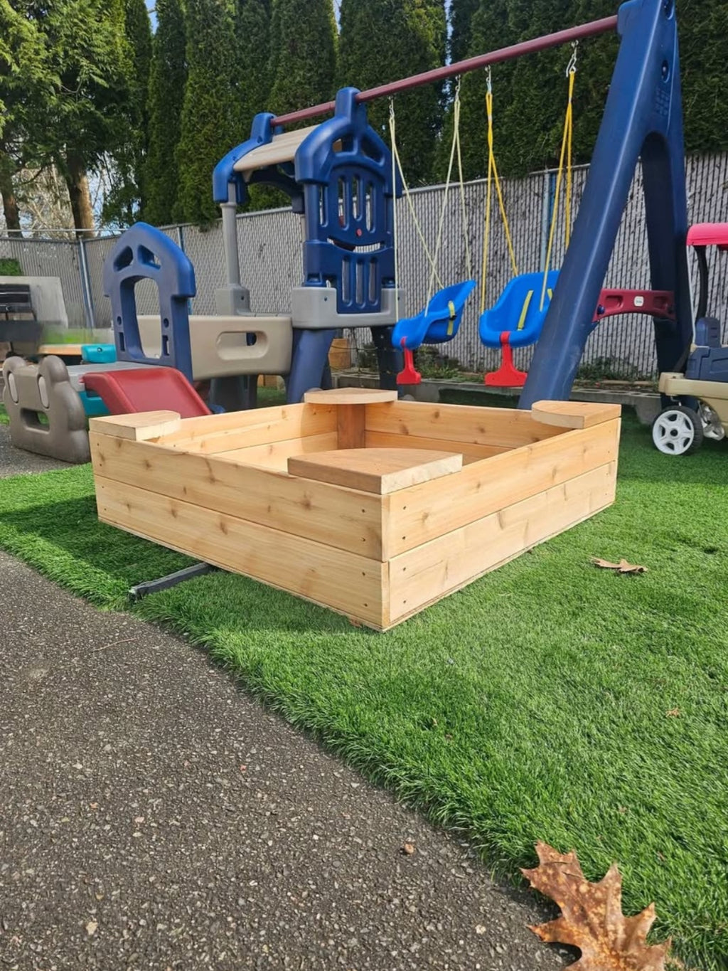 4ft×4ft Cedar sandbox